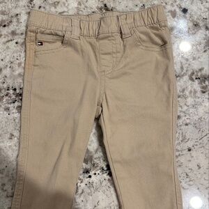 *GENTLY WORN* Tommy Hilfiger 18M Khaki Pants
